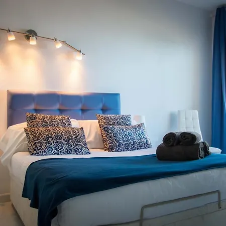 Apartment Holidays2malaga Studio Loft In Benal Beach 1st Line Beach And Pools